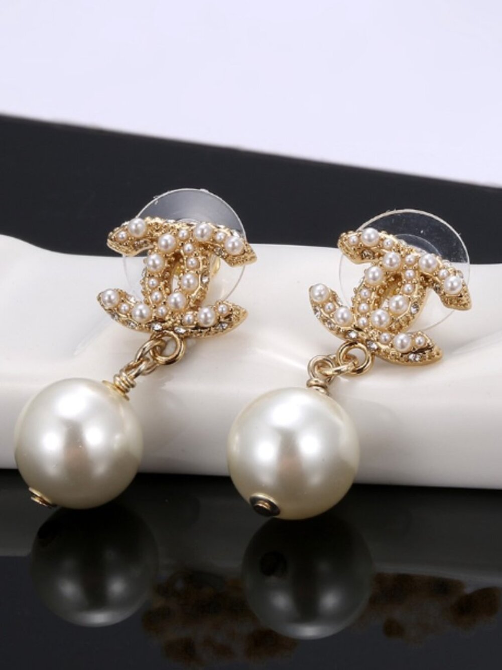 Chanel Earrings - Picture 3 of 6